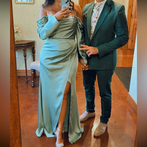 ALMOST NEW. Azazie maxi off-shoulder matcha dress used only one time - Picture 7 of 7